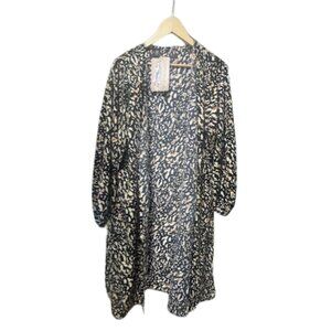 Wildly bubble sleeve duster size L/XL